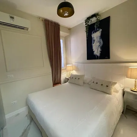 Spanish Steps Glamour & Sauna Luxury **** Rome